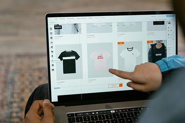 fashion commerce